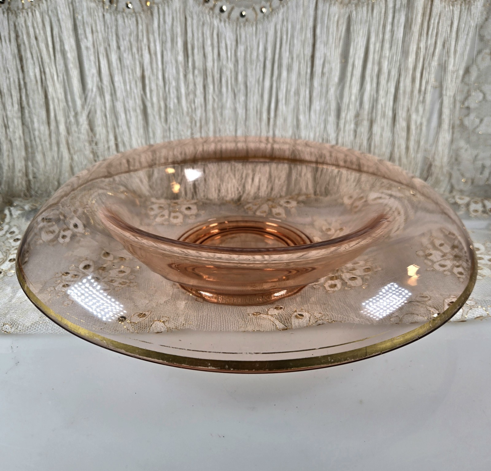 Pink Depression Glass Rolled/Waterfall Console Bowl 1920-1940 Gold Trim 11.5\ Pink Depression Glass Rolled/Waterfall Console Bowl 1920-1940 Gold Trim 11.5\