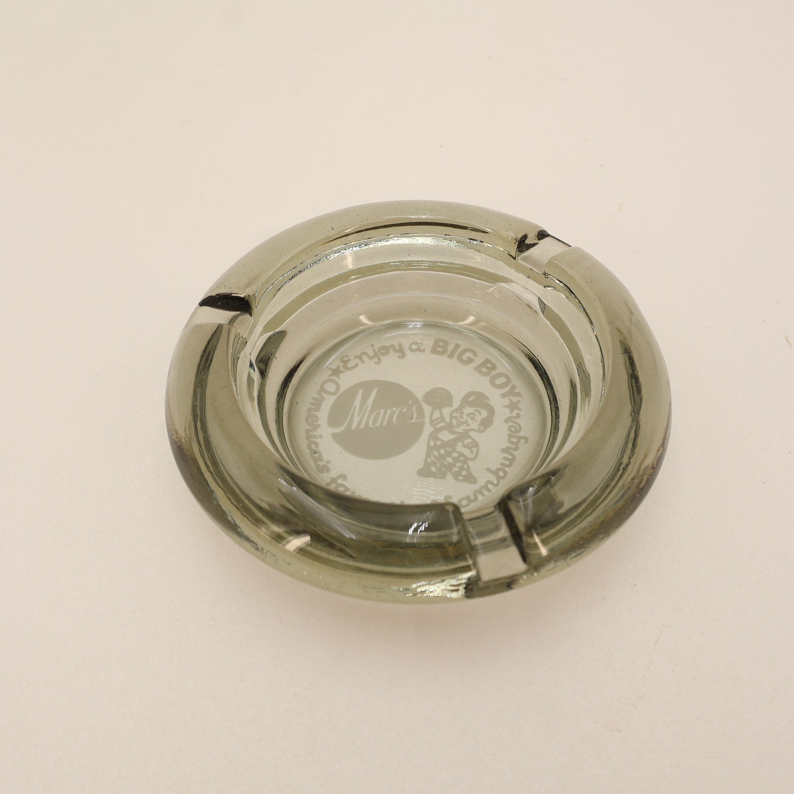Vintage Marc\'s Big Boy Smoked Glass Ashtray Americas Favorite Hamburger Retro