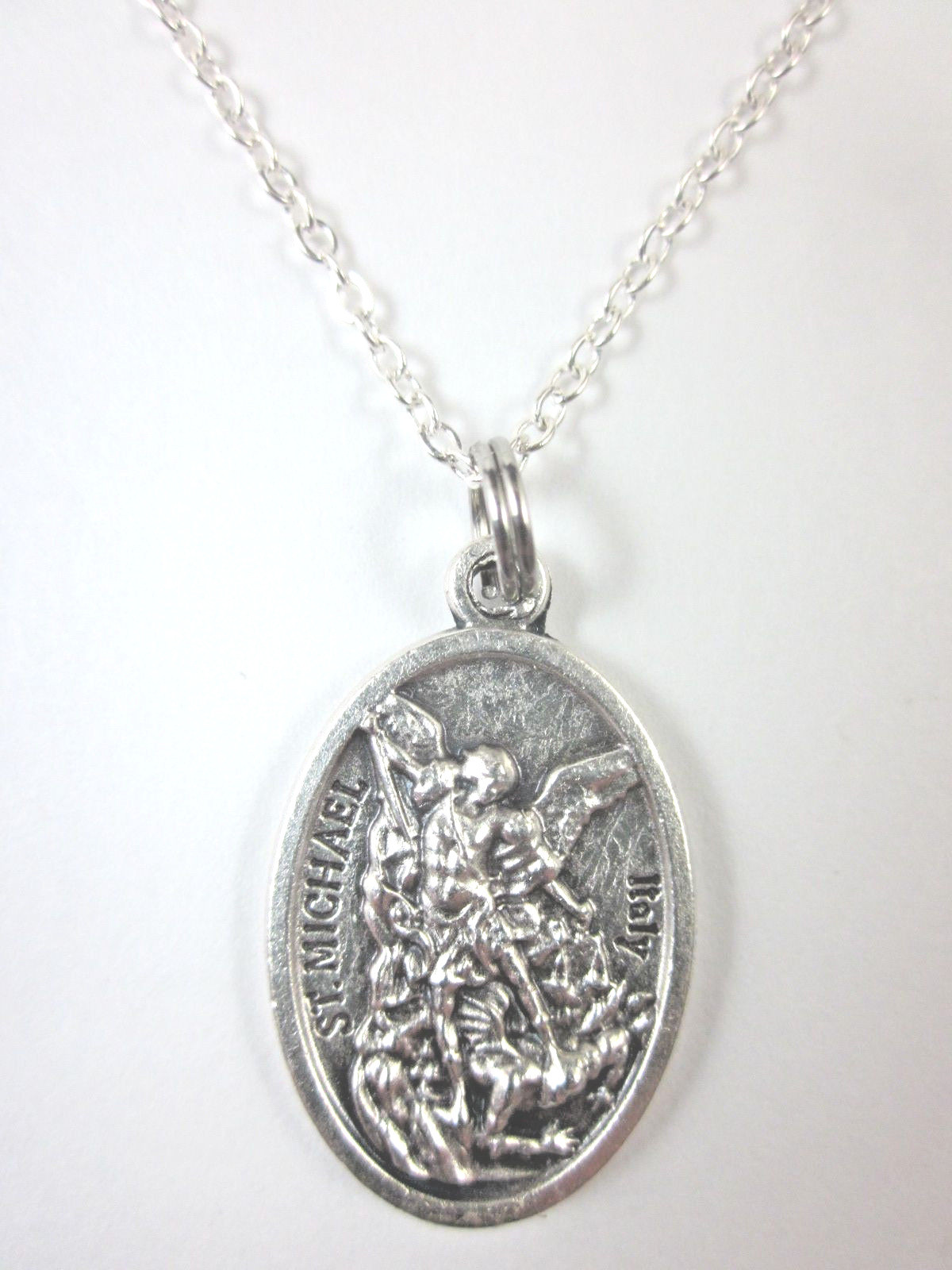 Ladies St Michael Archangel /Guardian Angel Medal Pendant Necklace 20