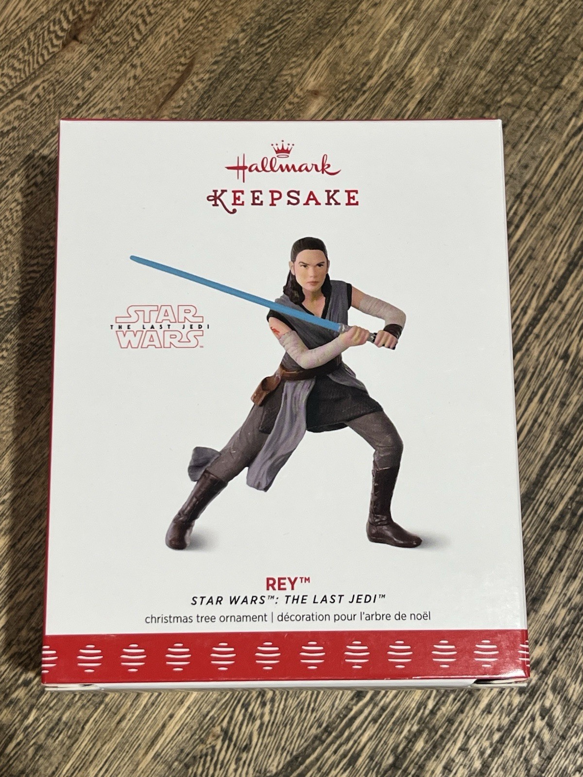 2017 HALLMARK KEEPSAKE STAR WARS THE LAST JEDI REY ORNAMENT NEW IN BOX 2017 HALLMARK KEEPSAKE STAR WARS THE LAST JEDI REY ORNAMENT NEW IN BOX