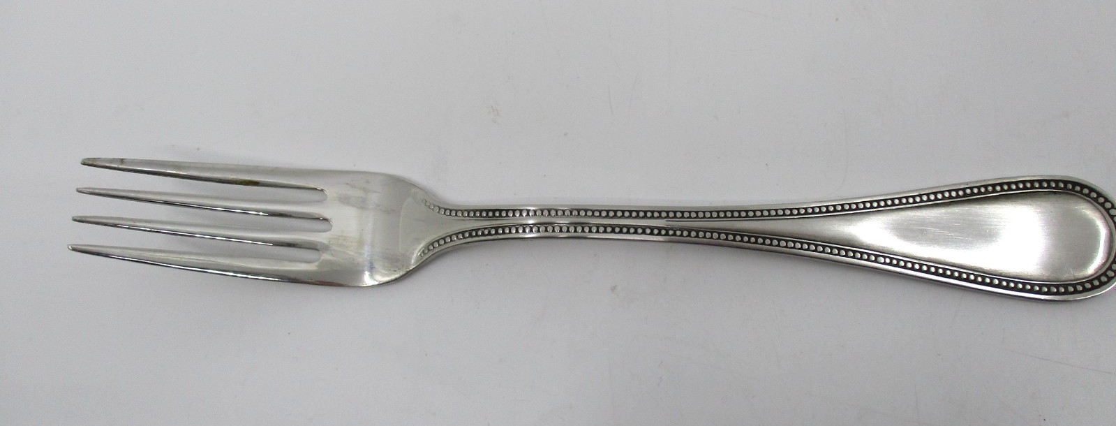 TOWLE STAINLESS BEADED ANTIQUE (Japan 18/8) DINNER FORK - 8 1/8\