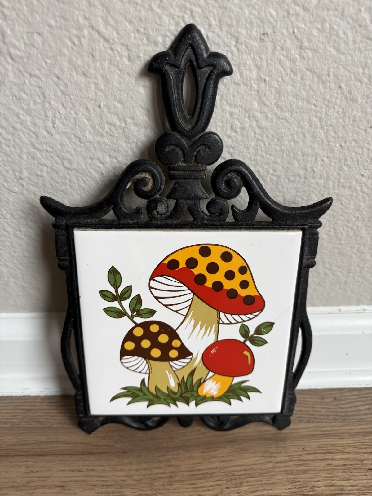 Vintage 1978 Merry Mushroom Cast Iron Ceramic Trivet Hot Plate Sears Japan