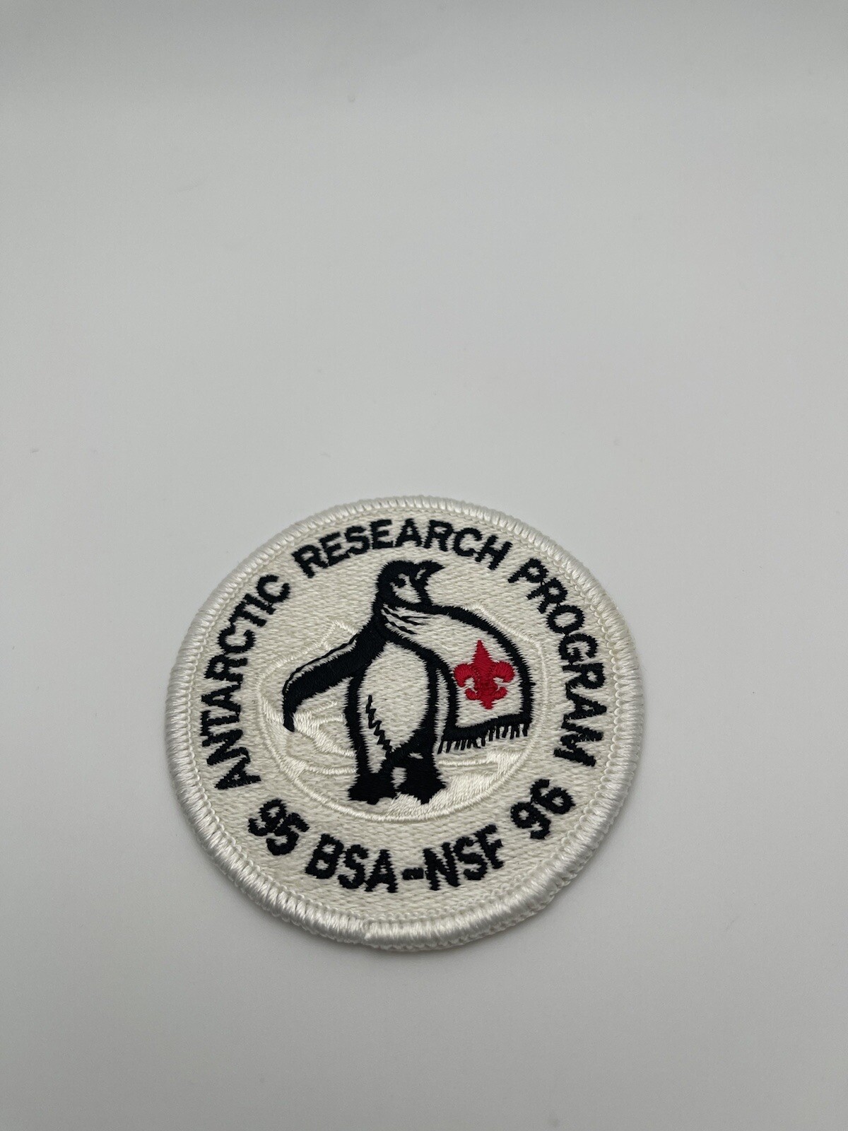 EXTREMELY RARE BSA NSF BOY SCOUTS ANTARCTIC RESEARCH PROGRAM 1995-1996 PATCH EXTREMELY RARE BSA NSF BOY SCOUTS ANTARCTIC RESEARCH PROGRAM 1995-1996 PATCH