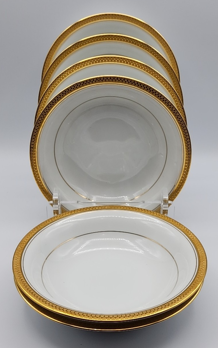 Noritake Goldridge Gold Encrusted Band 7 1/2\