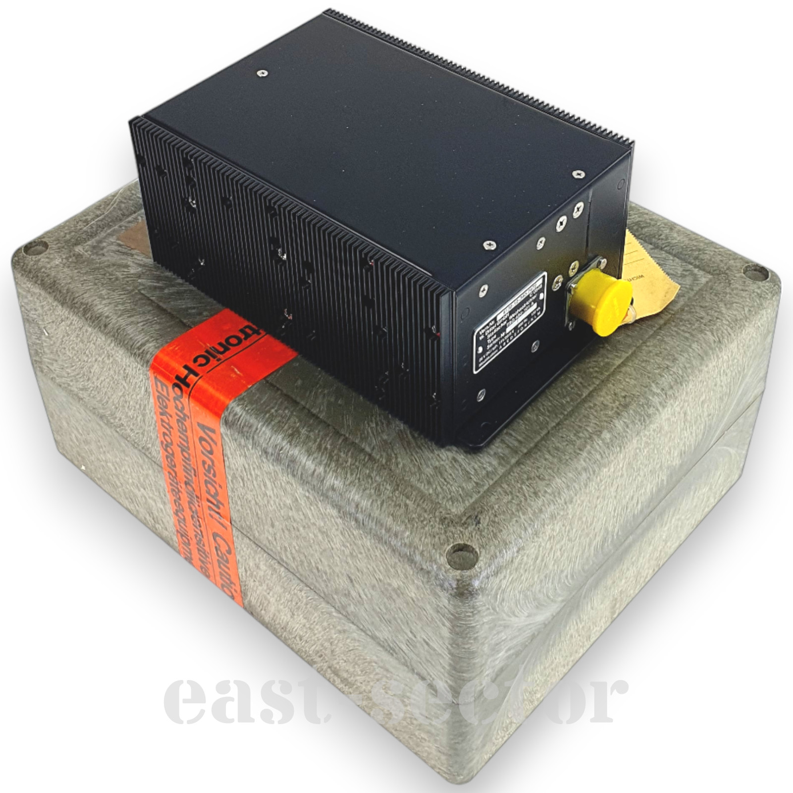 400Hz Aircraft Static Inverter German Army TSG 454-101A Gyro Horizon Indicator 400Hz Aircraft Static Inverter German Army TSG 454-101A Gyro Horizon Indicator