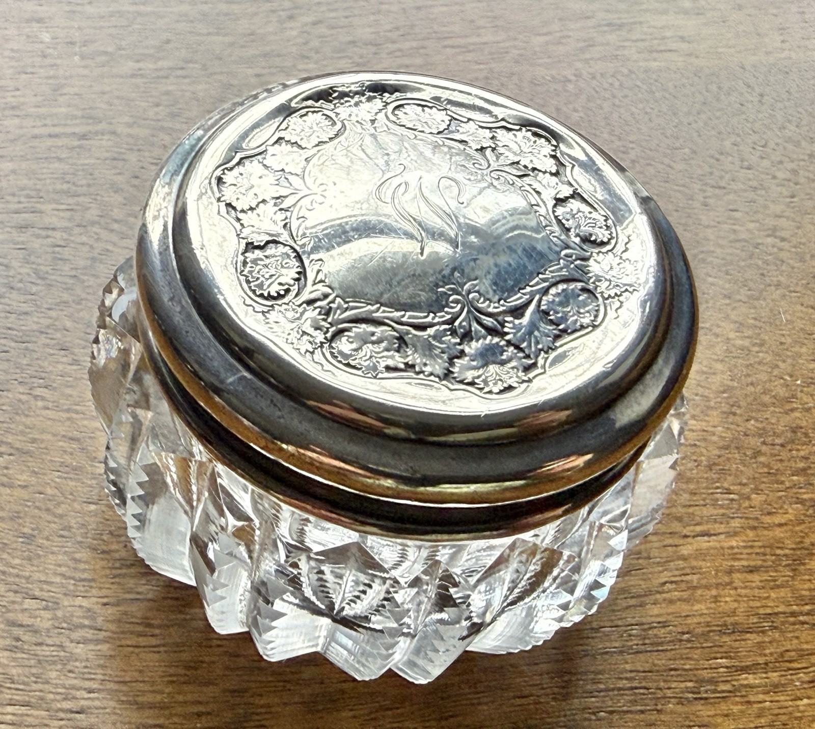 Antique R. Wallace & Sons Sterling & Cut Crystal Dresser Jar 2 1/4in Model 5540