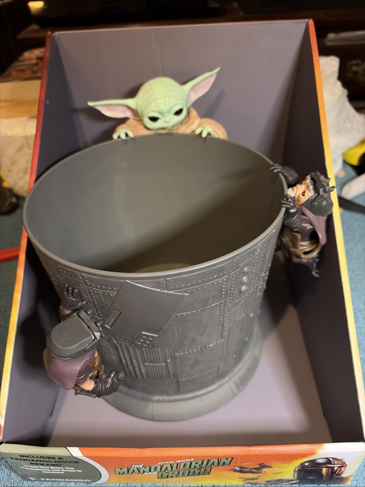 Star Wars Mandalorian And Grogu Movie Exclusive Popcorn Bucket RARE w/Fandango Star Wars Mandalorian And Grogu Movie Exclusive Popcorn Bucket RARE w/Fandango