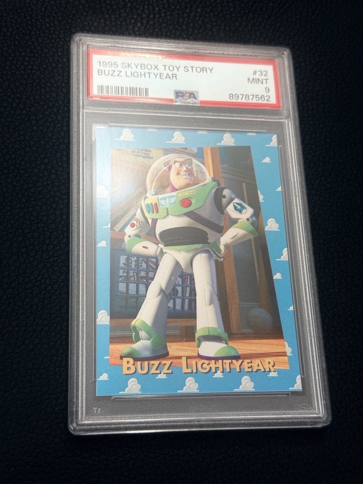 1995 SKYBOX TOY STORY #32 BUZZ LIGHTYEAR PSA 9