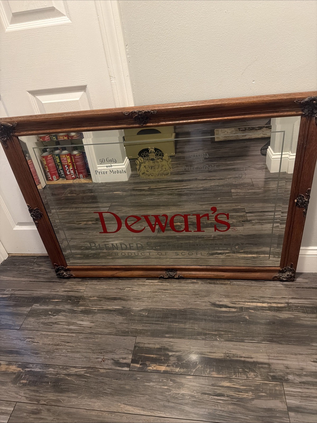 Vintage Dewar's Blended Scotch Whisky Bar Mirror Large 40x28 Wood Frame Vintage Dewar's Blended Scotch Whisky Bar Mirror Large 40x28 Wood Frame