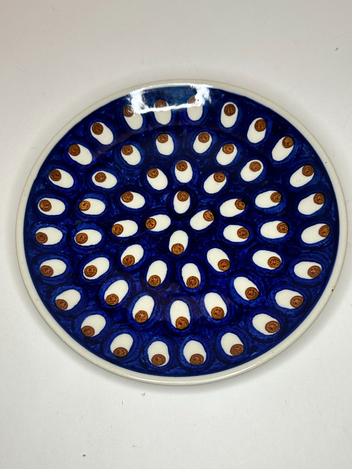 VINTAGE Polish Pottery Peacock eyes Salad Dessert Plates 8” Boleslaweic