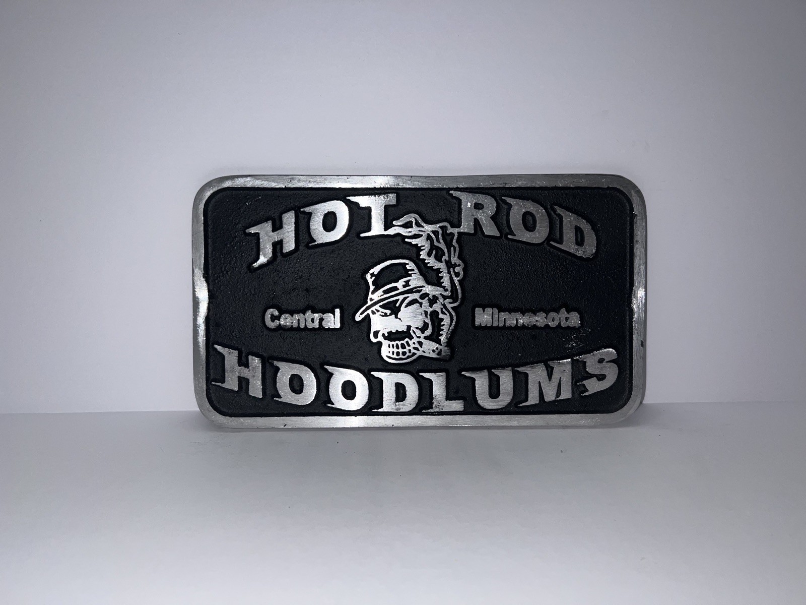 Vintage style Cast Aluminum HOT ROD HOODLUMS Rare Car Club Plaque Collectable Vintage style Cast Aluminum HOT ROD HOODLUMS Rare Car Club Plaque Collectable