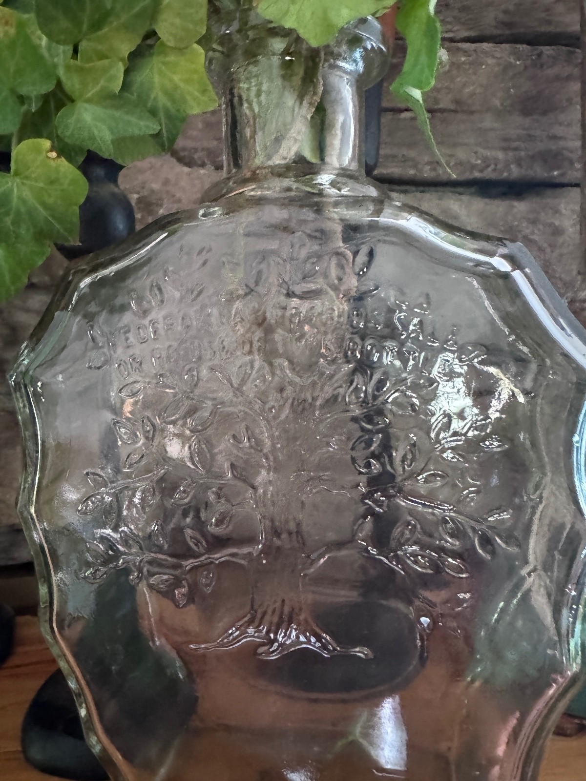 vintage Anchor Hocking Tree of Life Whiskey Decanter vintage Anchor Hocking Tree of Life Whiskey Decanter