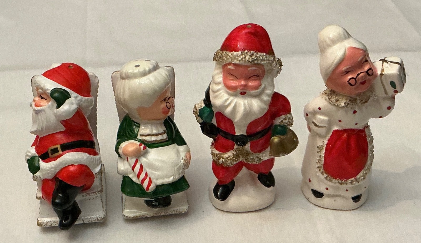 2 Sets Vtg Relco Lefton Santa & Mrs Claus Salt & Pepper Shaker in Rocking Chair 2 Sets Vtg Relco Lefton Santa & Mrs Claus Salt & Pepper Shaker in Rocking Chair