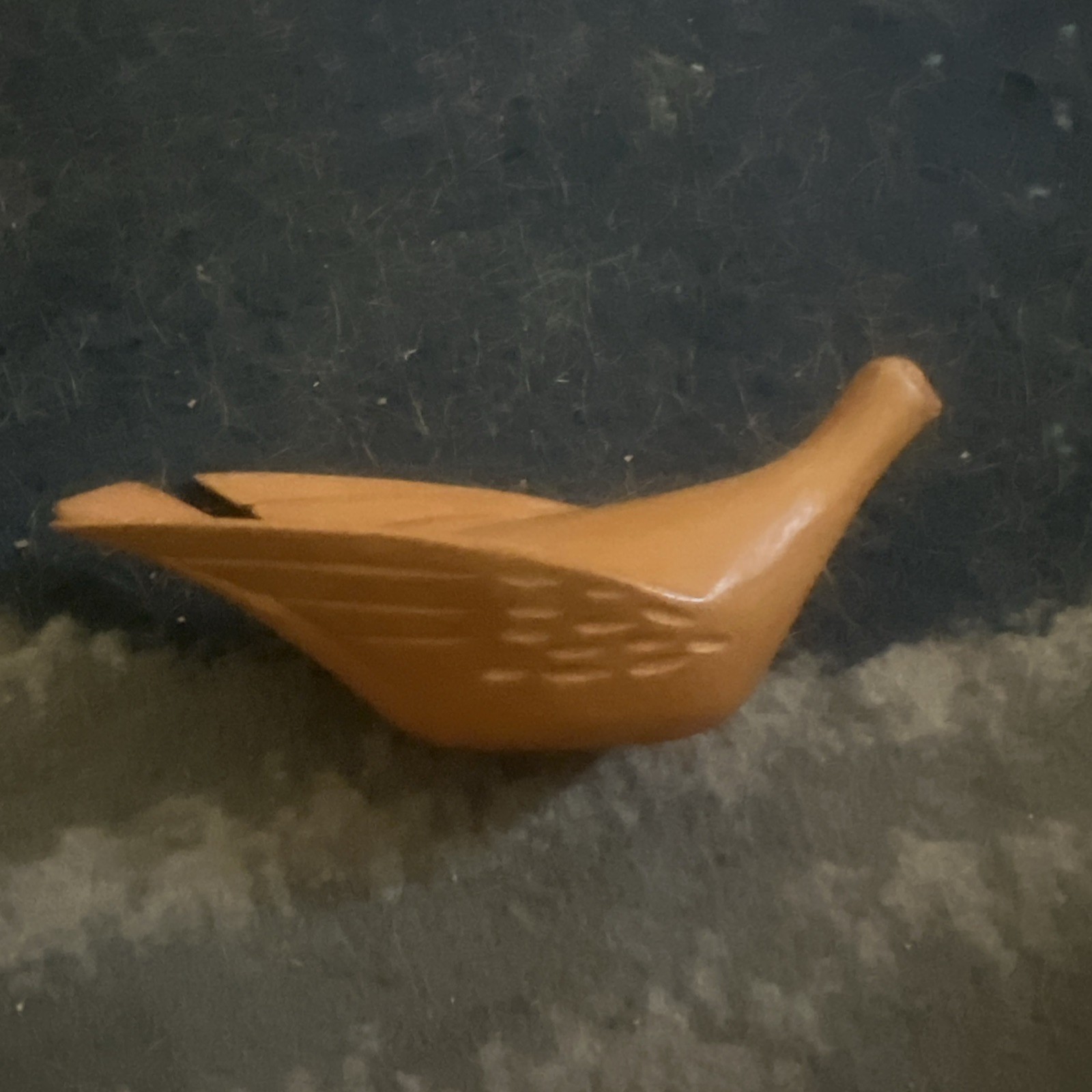 Vintage Hand-Carved Wooden Bird Figurine Dove Vintage Hand-Carved Wooden Bird Figurine Dove