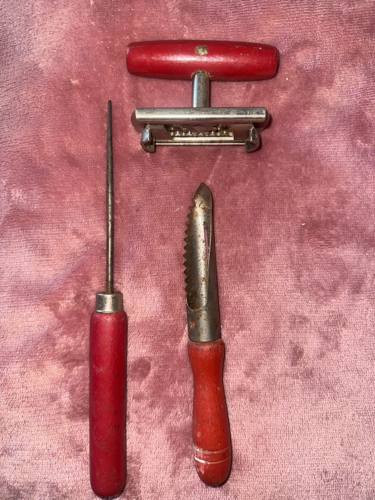 Antique Red Handled Wood Tools Ice Pick Vegetable Peeler Can Opener