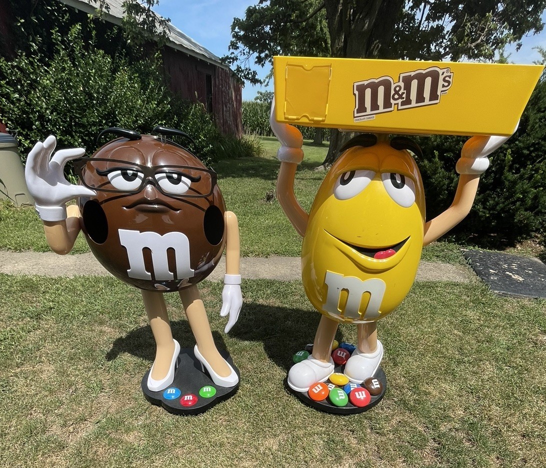 Collectable M&M\'s Character Candy Displays Brown & Yellow On Wheels Lot Of 2 Collectable M&M\'s Character Candy Displays Brown & Yellow On Wheels Lot Of 2