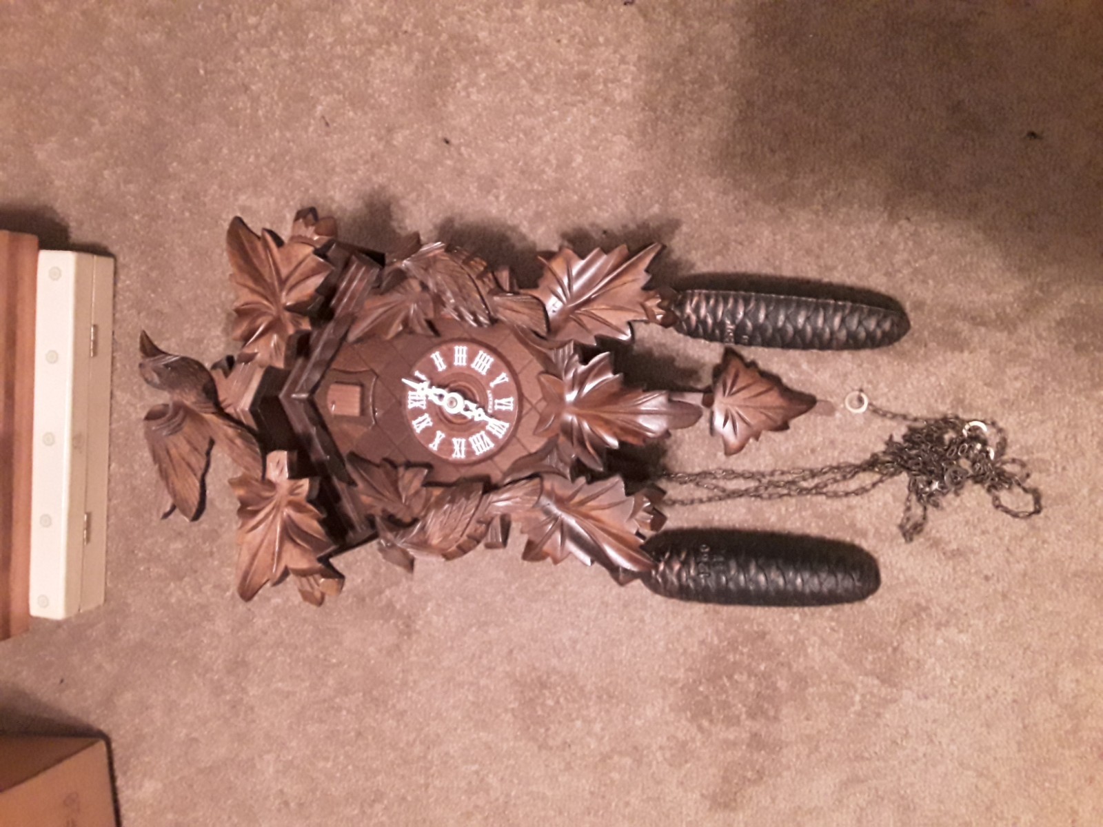 Vintage Mauthe German Cuckoo Clock NOS Black Forest Carved Wood Leaf Bird NIB Vintage Mauthe German Cuckoo Clock NOS Black Forest Carved Wood Leaf Bird NIB
