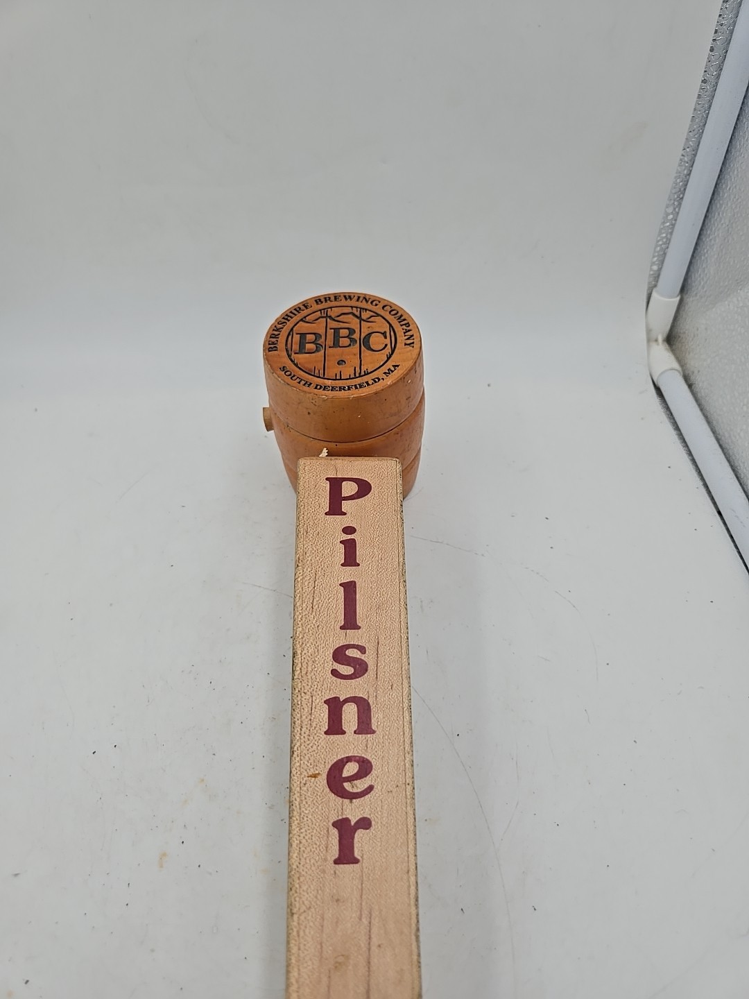 BBC Berkshire Brewing Company Pilsner Barrel Wooden Tap Draft Handle Pub Bar BBC Berkshire Brewing Company Pilsner Barrel Wooden Tap Draft Handle Pub Bar