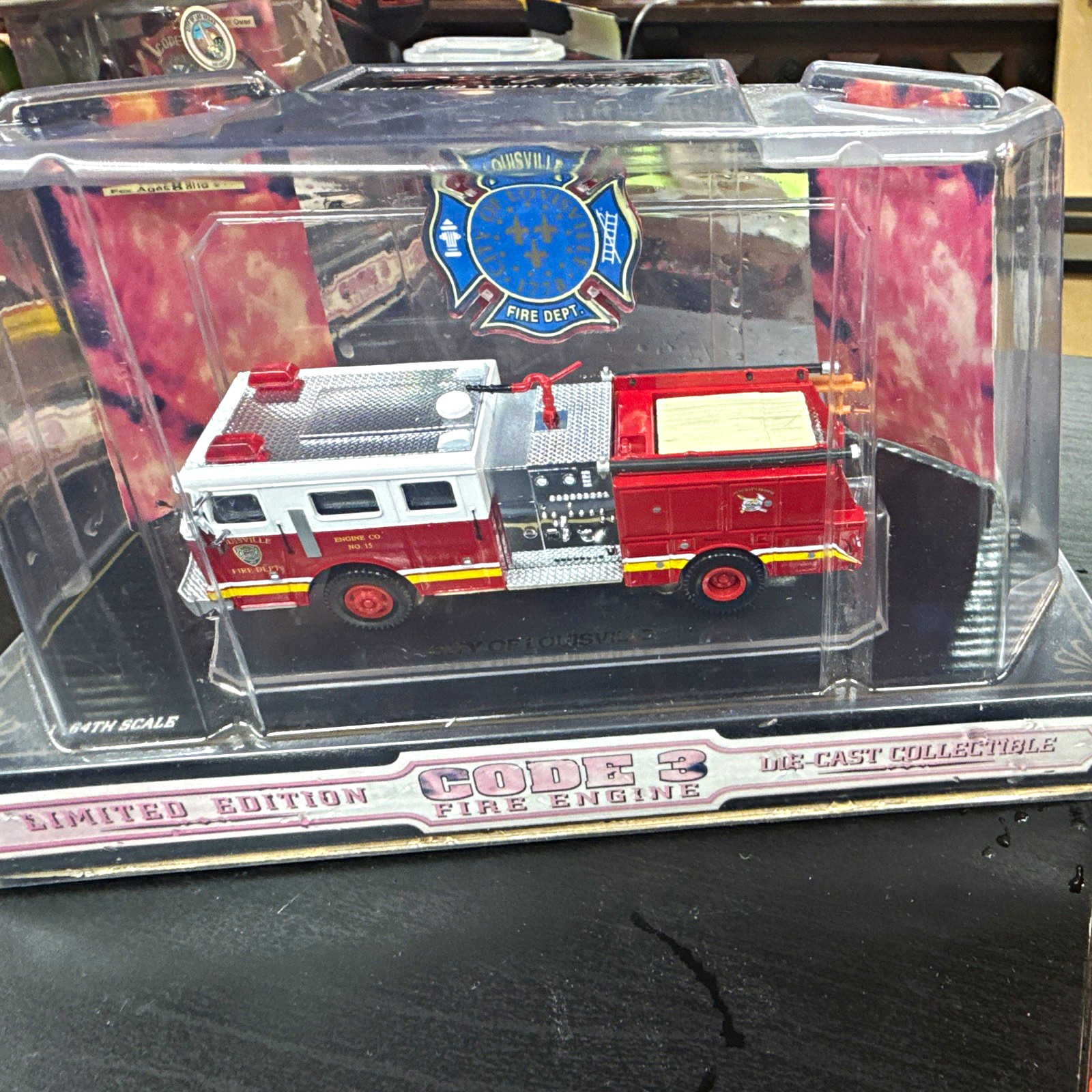 Code 3 Fire Engine Die-Cast Collectible Model w/ Display Case Louisville FD