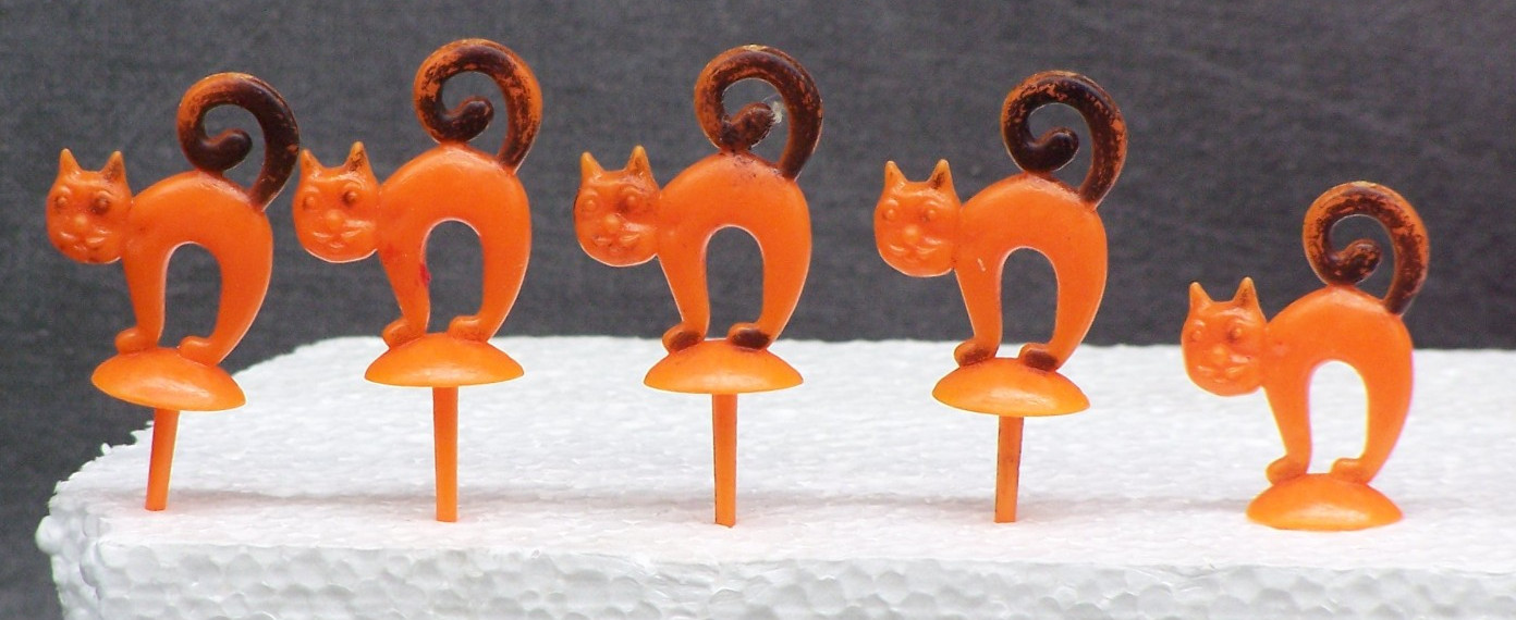 5 Vintage Rosbro Halloween Arched Cat Cake Cupcake 1.5\