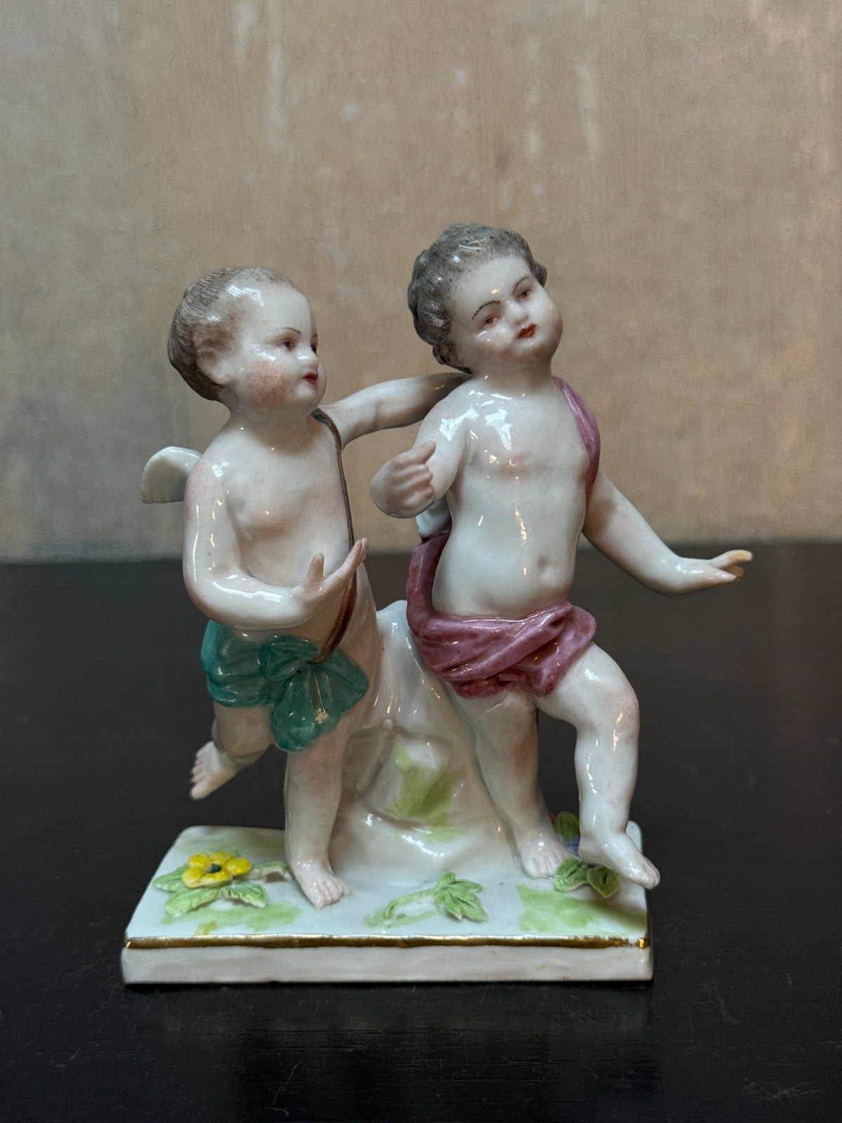 • Antique Meissen Porcelain Cherub Putti Figurine Cupid Pair 2990 Marked Base • Antique Meissen Porcelain Cherub Putti Figurine Cupid Pair 2990 Marked Base