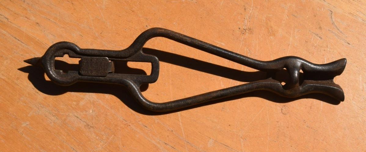 Antique Peerless Penguin Cast Iron Can & Bottle Opener, Do All Kitchen Gadget