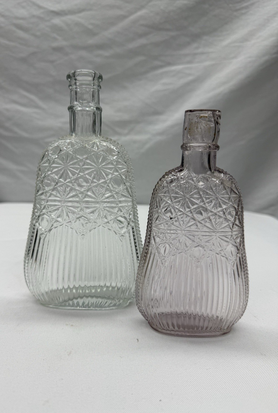 Lot x2 Ribbed Diamond Pattern Blown Whiskey Flasks 