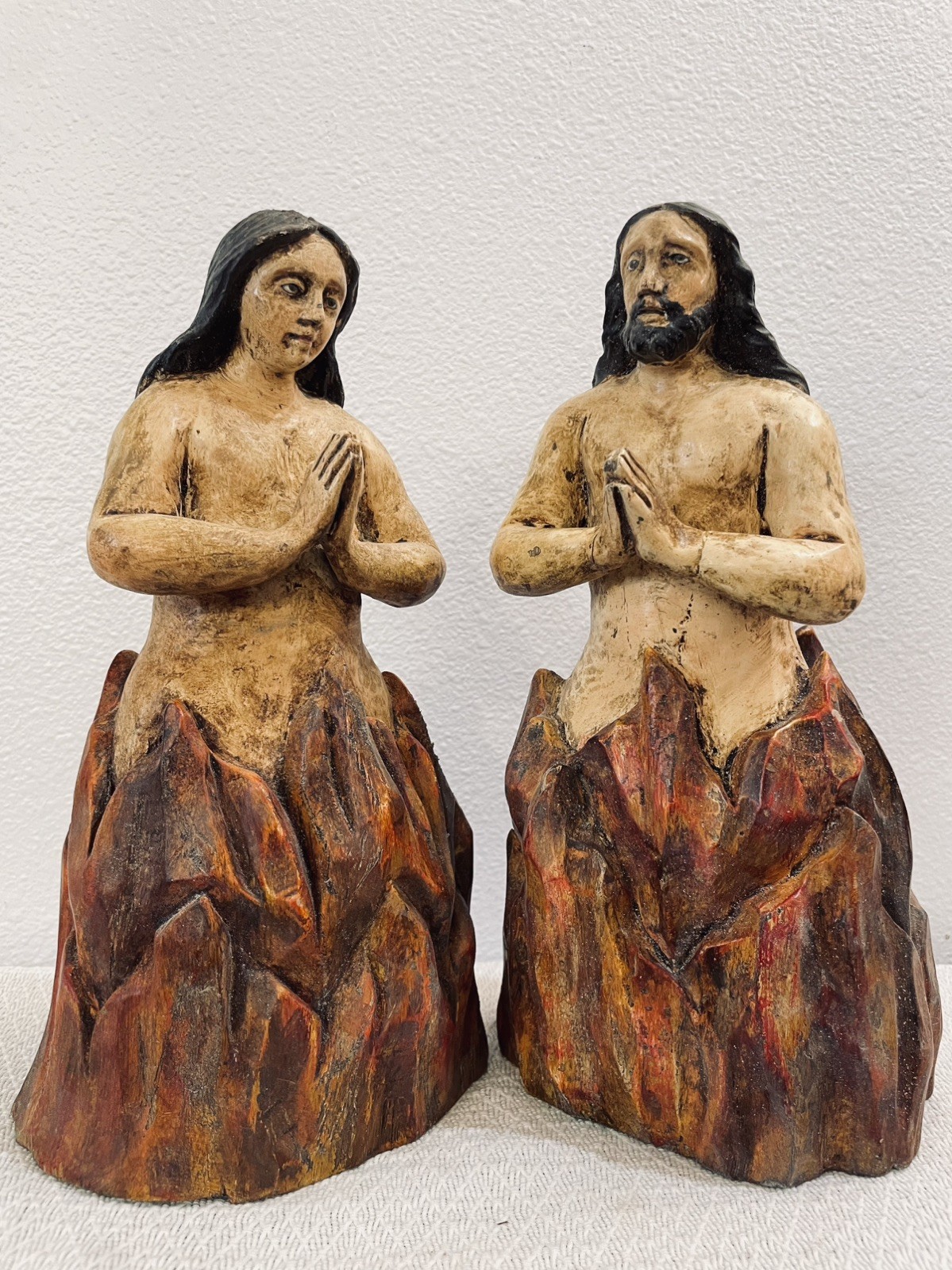 VINTAGE PAIR OF HAND CARVED PAINTED WOOD SOULS IN PURGATORY VINTAGE PAIR OF HAND CARVED PAINTED WOOD SOULS IN PURGATORY