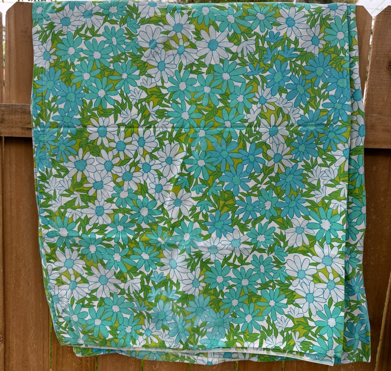 Vintage 1970s Flower Power Twin Flat Sheet MCM Penneys Fashion Manor Penn-Prest