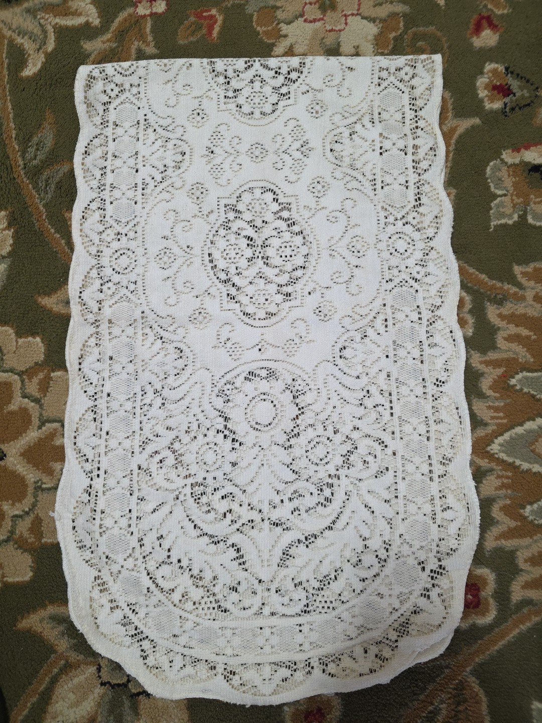 Vintage Nottingham Leavers 15x48 Uniquely Woven Table Runner