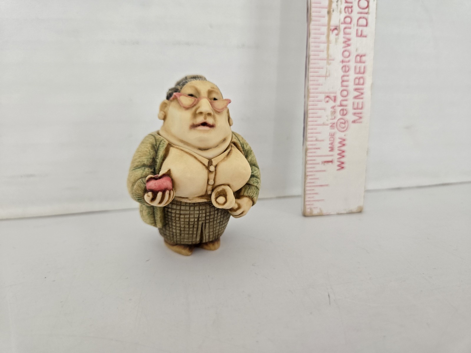 Vintage Harmony Kingdom Pot Bellies Mind Mender Teacher Figurine 