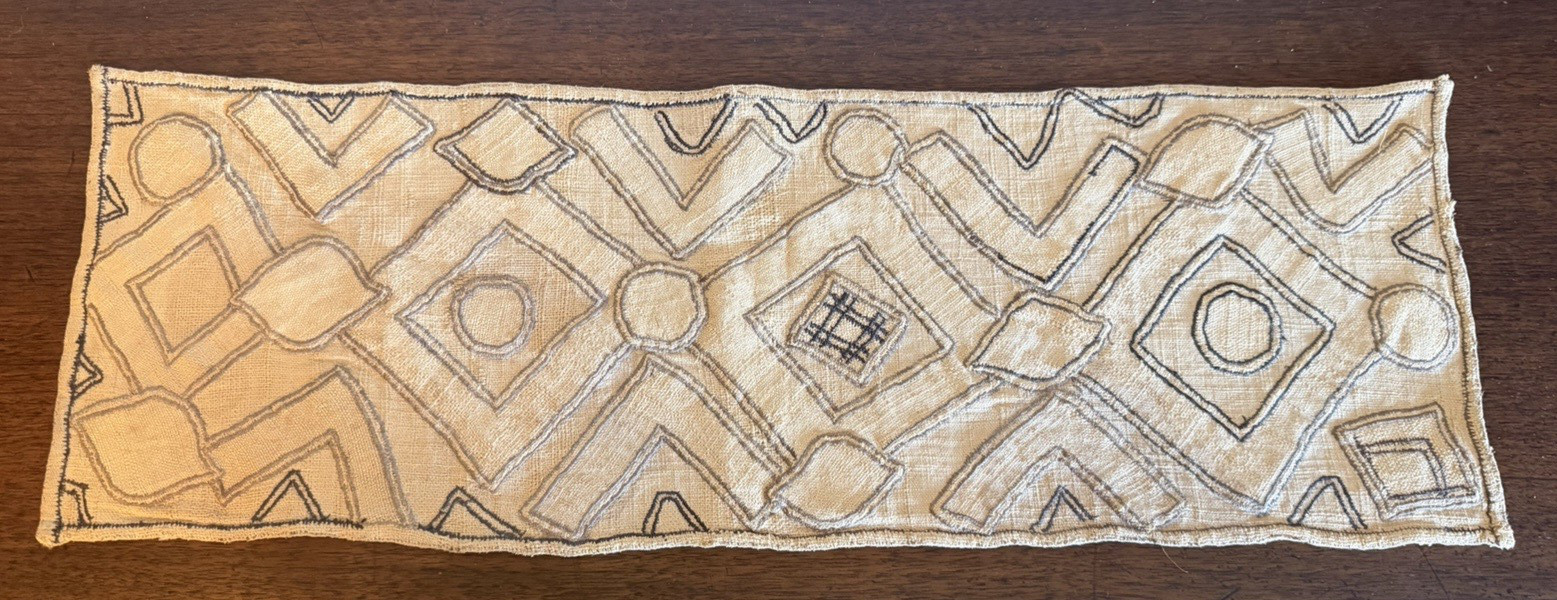Vintage KUBA CLOTH Bushong Raffia Fiber Textile D.R. Congo 22 Vintage KUBA CLOTH Bushong Raffia Fiber Textile D.R. Congo 22