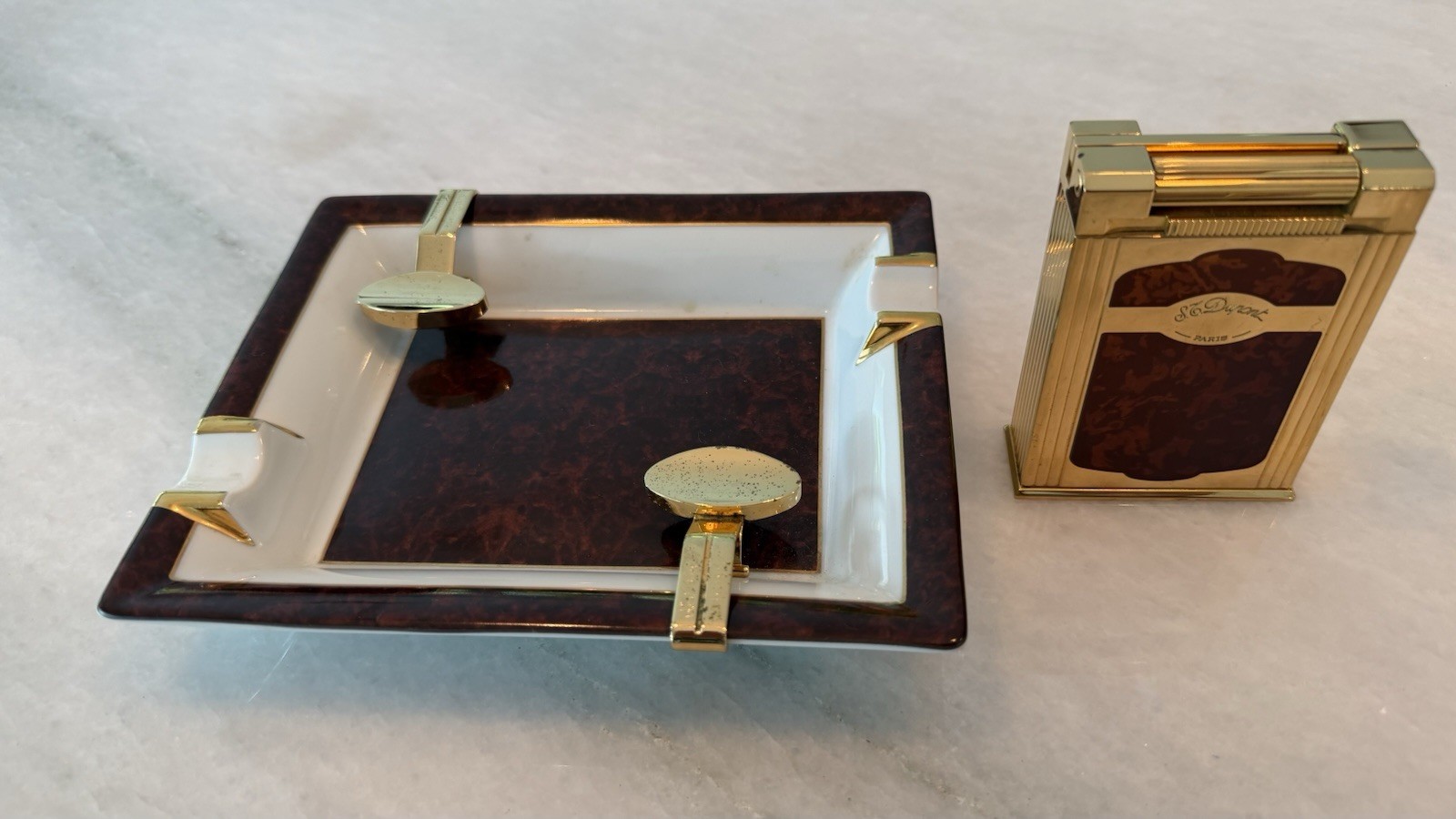 S.T. Dupont Jeroboam Table Lighter With Porcelain Matching Ashtray S.T. Dupont Jeroboam Table Lighter With Porcelain Matching Ashtray
