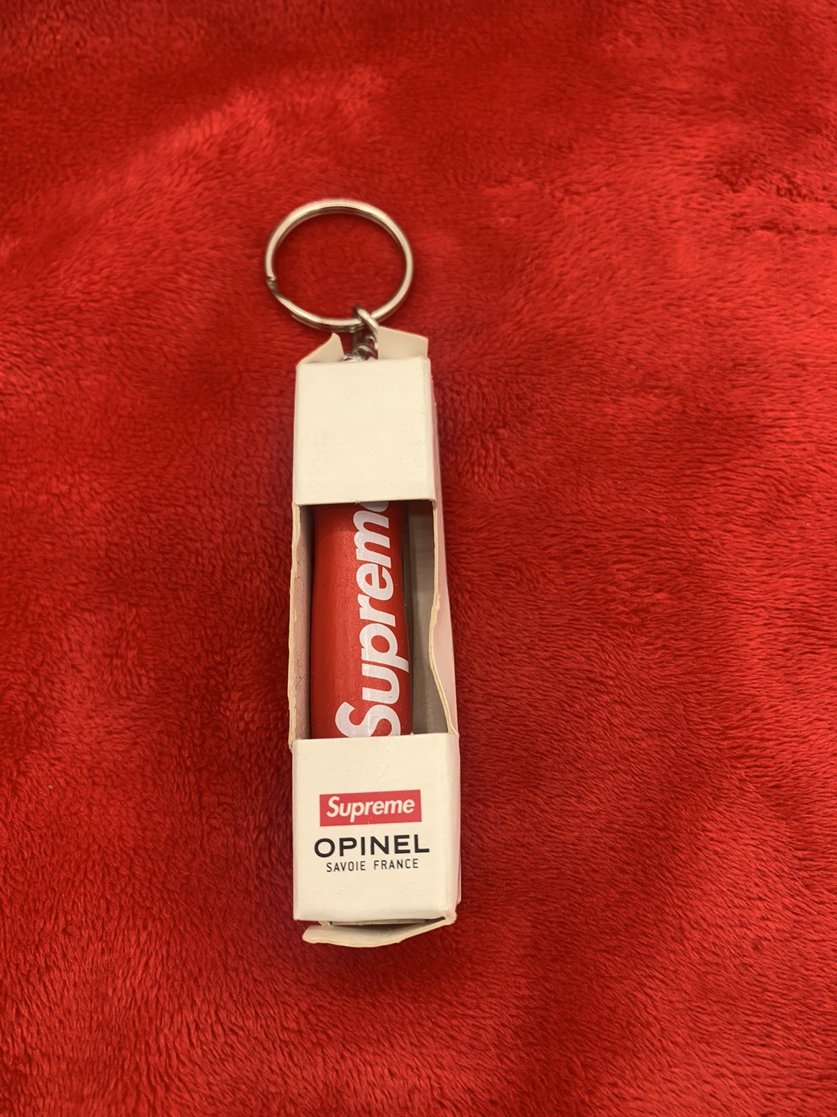 Supreme / Opinel No. 4 Knife Keychain - Red - FW25 Red/White Wood Made In France