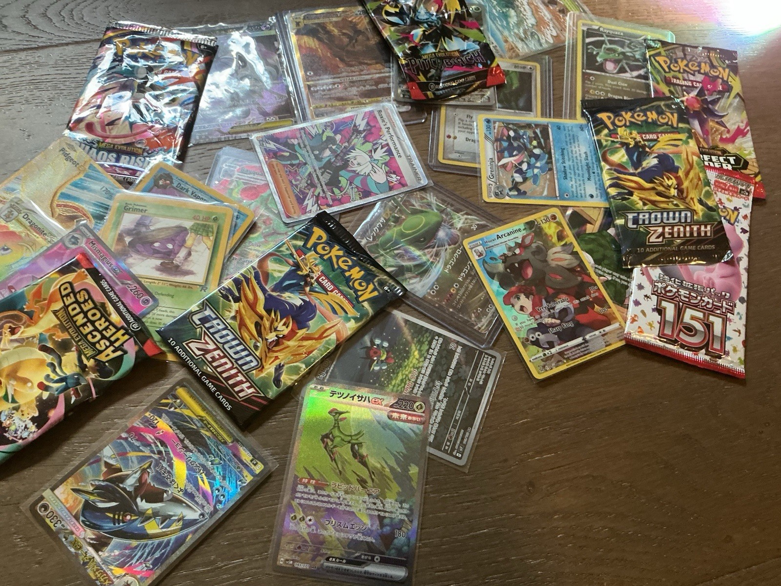 POKÉMON Mystery Box $500 Chase Pokémon Packs And Cards Vintage ￼￼