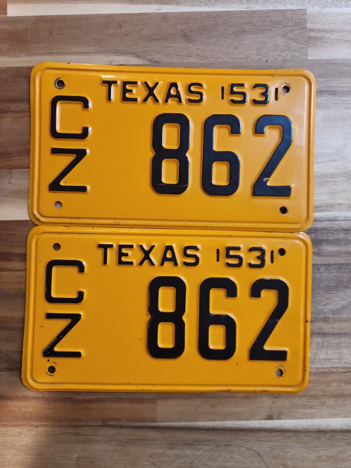 VINTAGE 1953 TEXAS LICENSE PLATE SET VERY NICE  QUALITY CZ862. UNRESTORED.