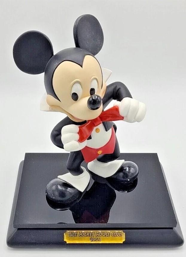 DISNEYANA “NEAT & PRETTY” RESIN FIGURINE 1995. ARTIST MARC DELLE SIGNED COA