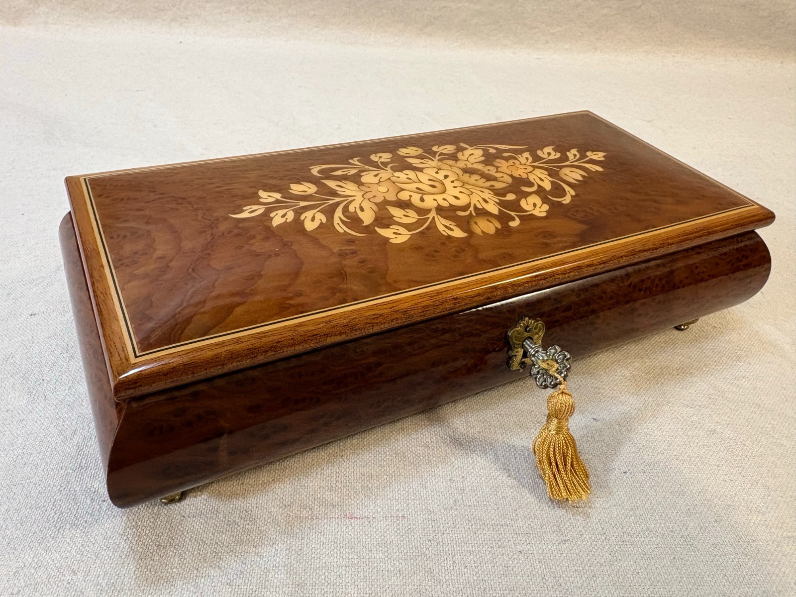 Vintage Swiss Reuge Music Jewelry Box Plays “Amazing Grace” w/ Orig Key ~ ITALY Vintage Swiss Reuge Music Jewelry Box Plays “Amazing Grace” w/ Orig Key ~ ITALY