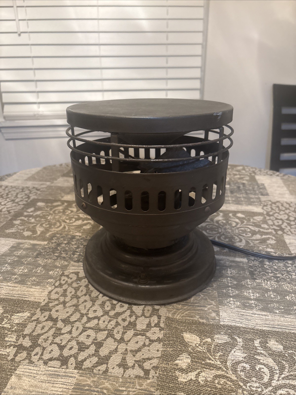 Vintage 1930s Kisco Nu-Pep Circulair  Small Table Top Fan Model 7900