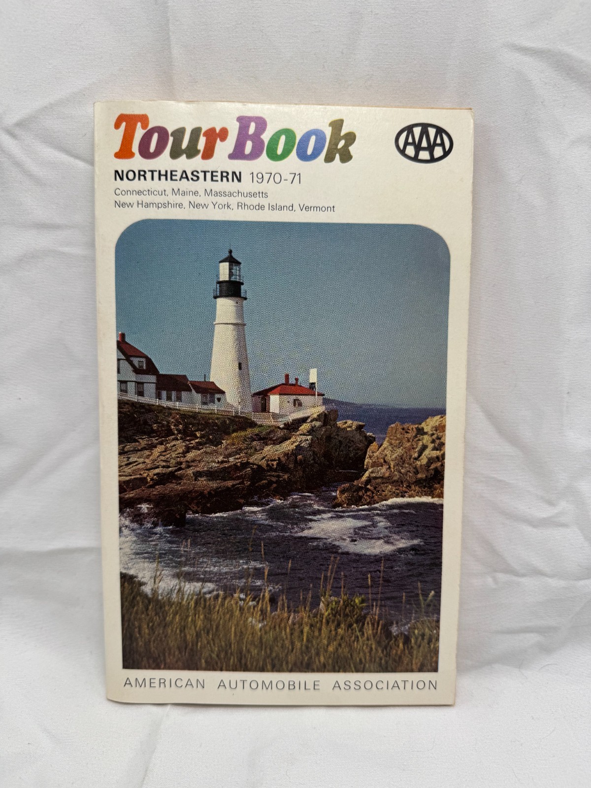 Vintage 1970-71 AAA Northeastern Tour Book