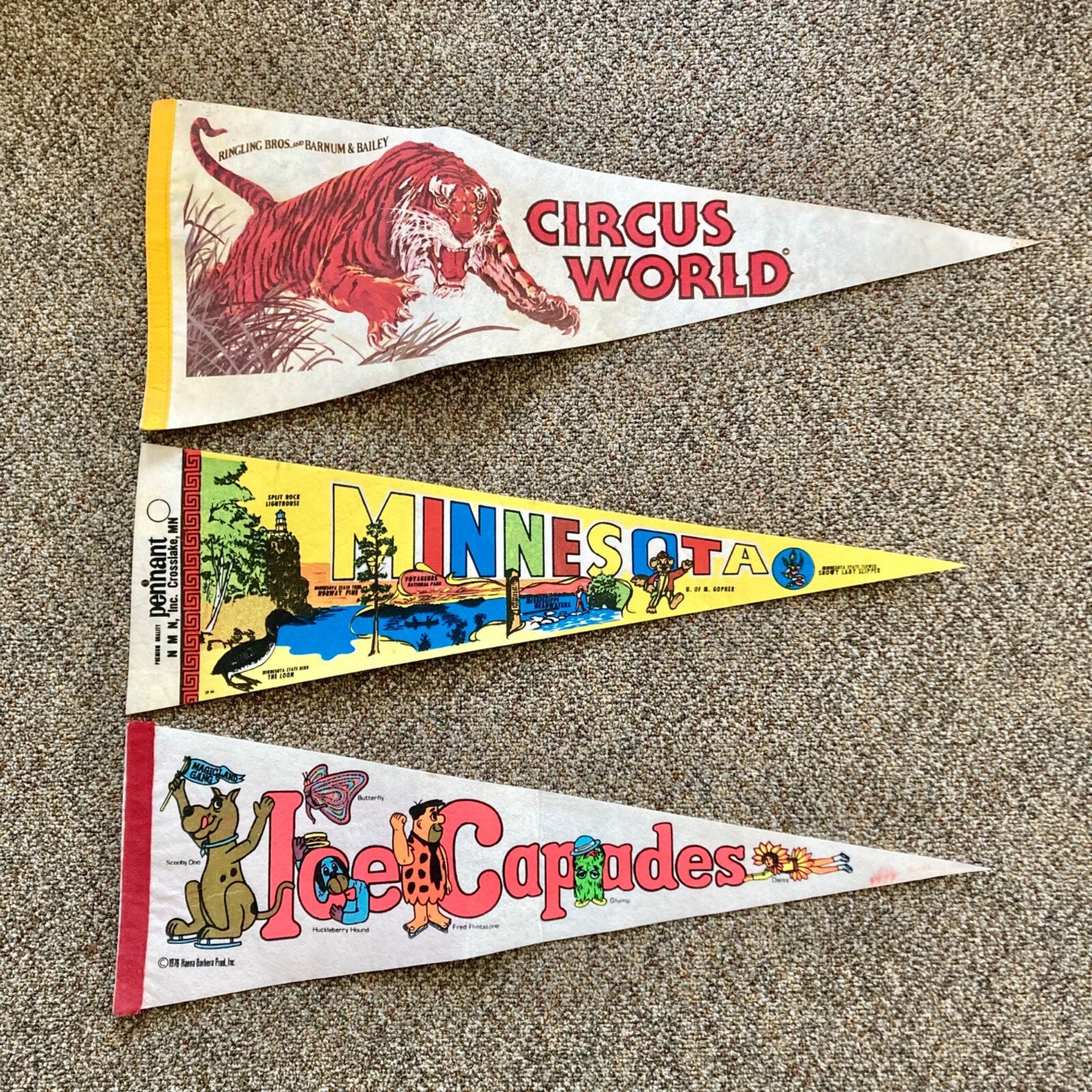 Lot 3 Vintage Pennants 1976 Hanna Barbera Ice Capades Minnesota Ringling Bros.