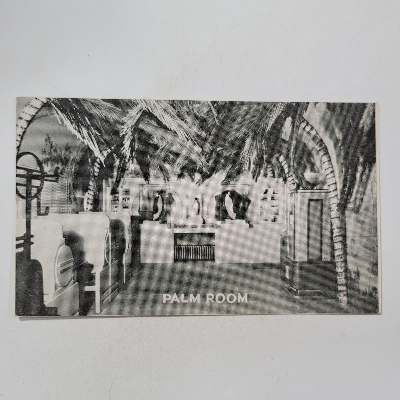 1930\'s Juke Box In Art Deco Palm Room At Little America Granger Wyoming Postcard