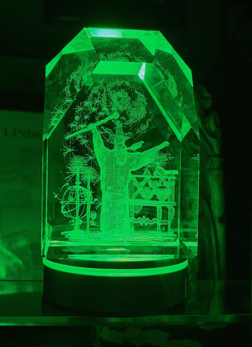 3-D LASER ETCHED CRYSTAL 4.5 3-D LASER ETCHED CRYSTAL 4.5