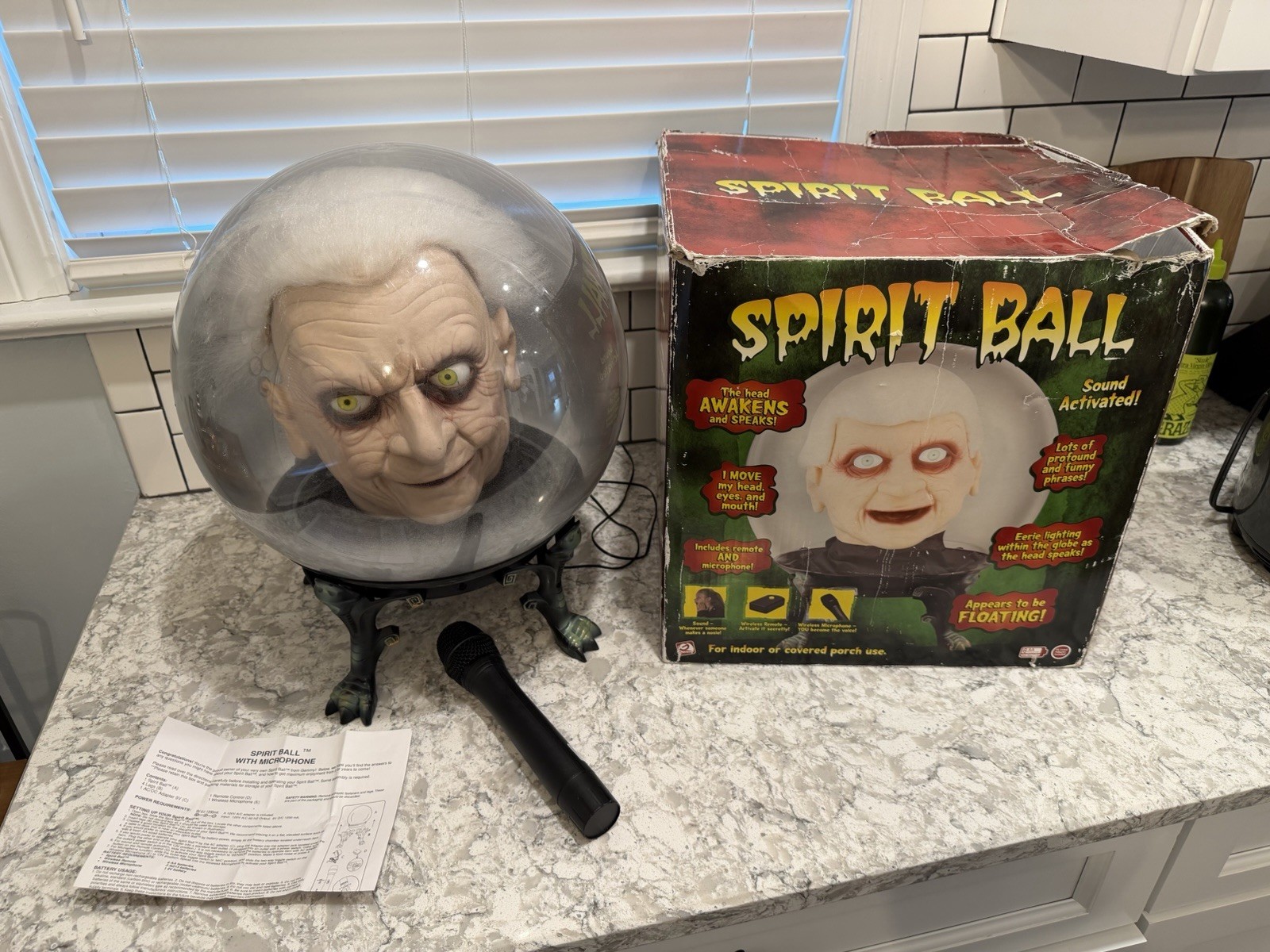 GEMMY SPIRIT BALL TALKING HEAD 14” HALLOWEEN SENSOR 2005 HORROR With Microphone GEMMY SPIRIT BALL TALKING HEAD 14” HALLOWEEN SENSOR 2005 HORROR With Microphone