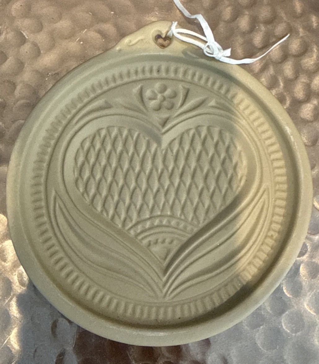 Brown Bag Cookie Art Mold 1991 American Folk Art Series #5 Pennsylvania Heart