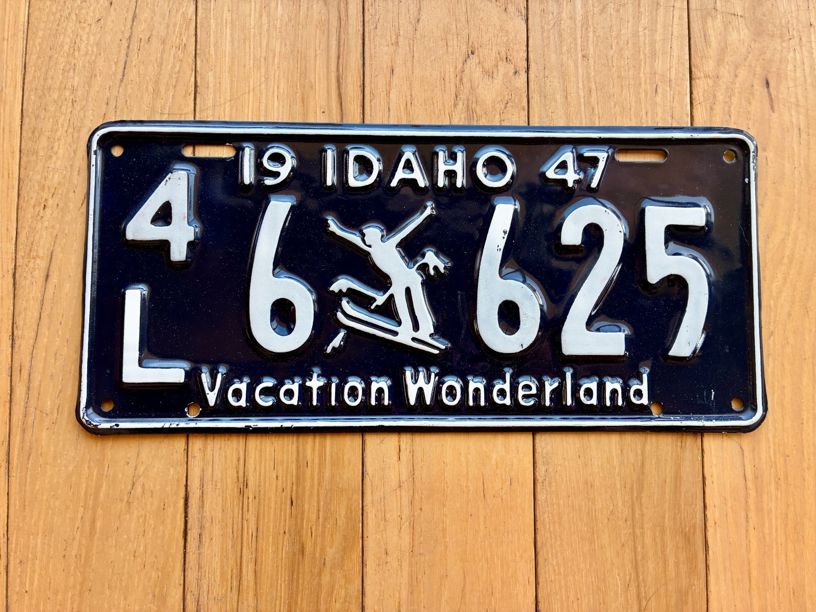 1947 Idaho Repainted License Plate 1947 Idaho Repainted License Plate