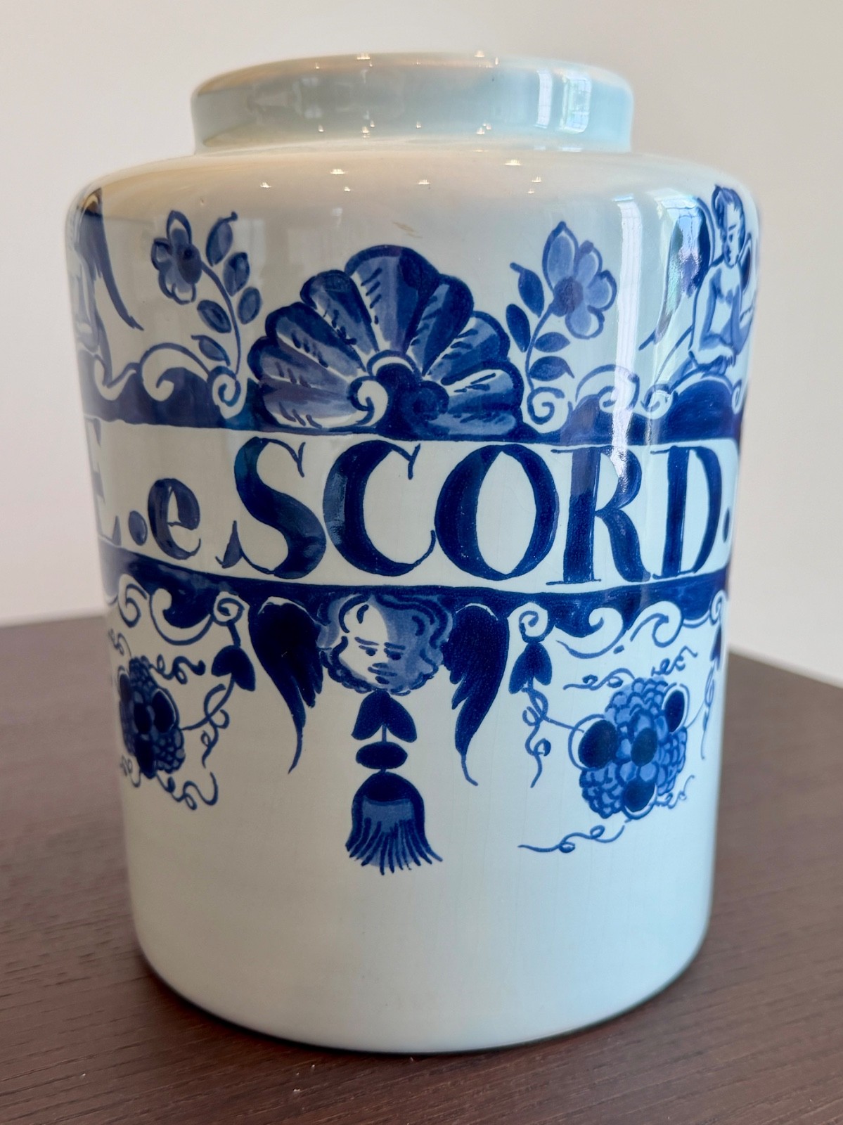 1978 Oud Delft E.e Scord Apothecary Jar Blue White Holland 7” Vintage