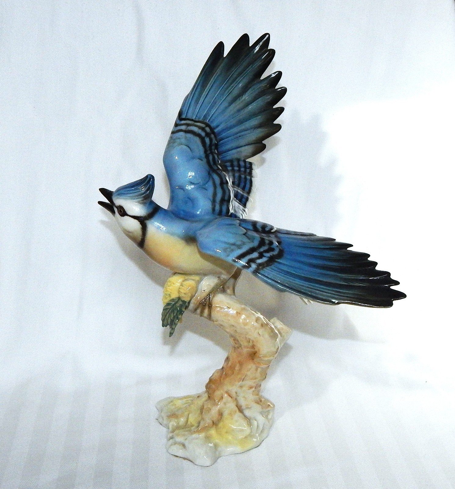 Large Hutschenreuther Germany Blue Jay Bird Figurine Open Wings