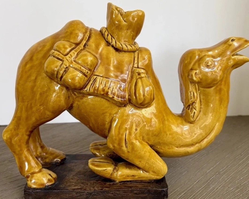 Vintage Italian Ceramic Camel Taper Candle Holder Ochre Majolica Figural 11