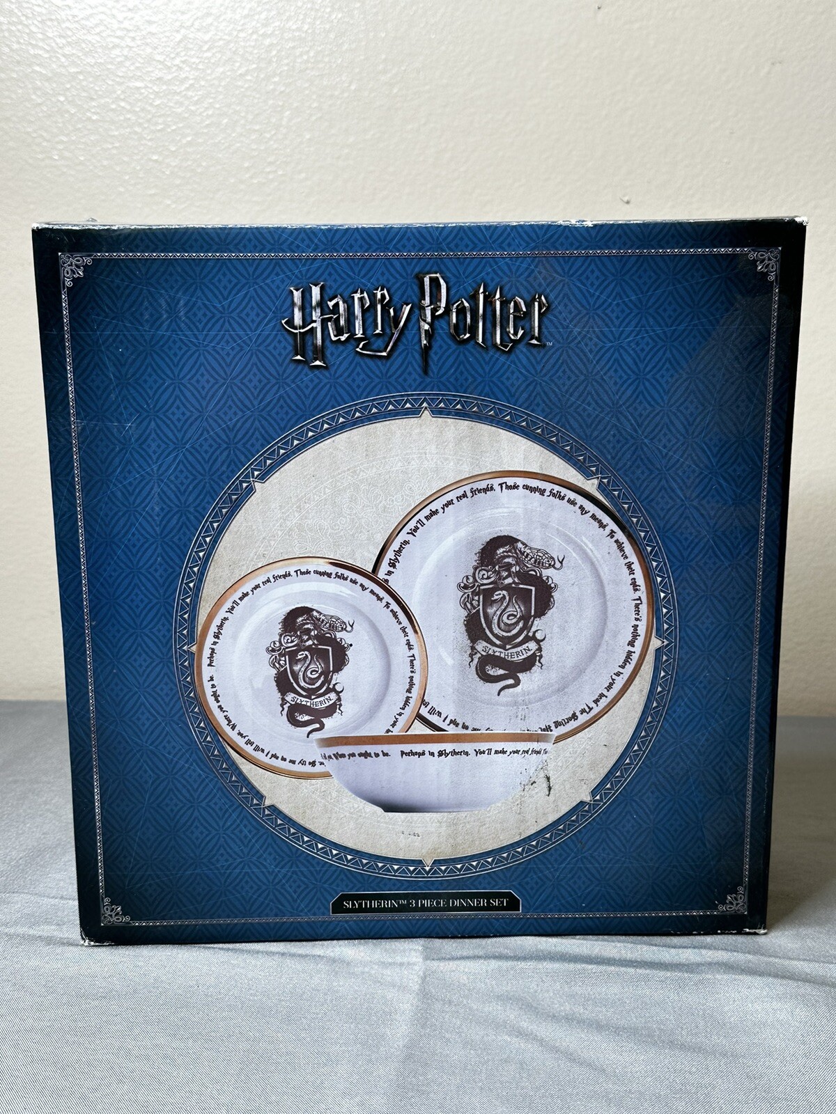 Harry Potter Slytherin 3 Piece Ceramic Dining Set Warner Brothers Authentic NIB
